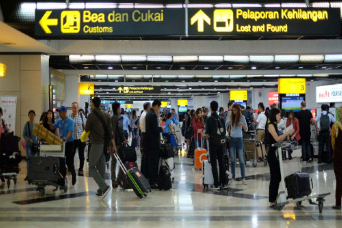 Mengenal Aturan dan Tugas Bea Cukai