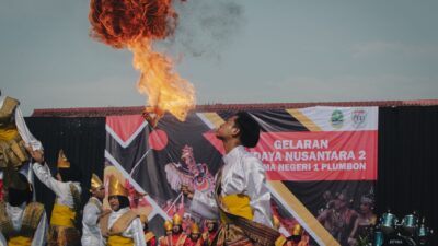 Illustrasi akulturasi budaya lokal menyatukan masyarakat modern yang rukun dan harmonis.