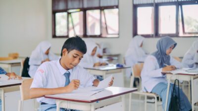 Yuk, temukan rahasia di balik afirmasi sekolah yang ternyata punya dampak luar biasa dan bikin kaget!