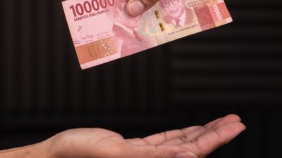 Cara Gila Lepas dari Pinjol Lewat Pelunasan Utang