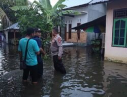 Penyaluran Bantuan Terhadap Warga Terdampak Luapan Air di 4 Dusun Desa Perampuan Labuapi