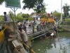 Polsek Gerung Kompak Bersama kelurahan Dasan Geres dan Masyarakat Sekitar Bersih-bersih Sungai