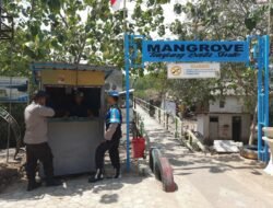 Patroli Rutin Polsek Sekotong di Ekowisata Mangrove, Wujud Kepedulian Polri kepada Masyarakat