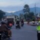 Sat Lantas Polres Lombok Barat Gelar Gatur Sore di Bundaran Gms