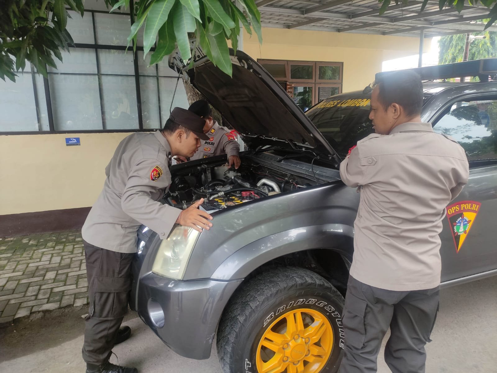 Polres Lombok Barat Siap Amankan Pemilu 2024, Cek Kesiapan Kendaraan Patroli