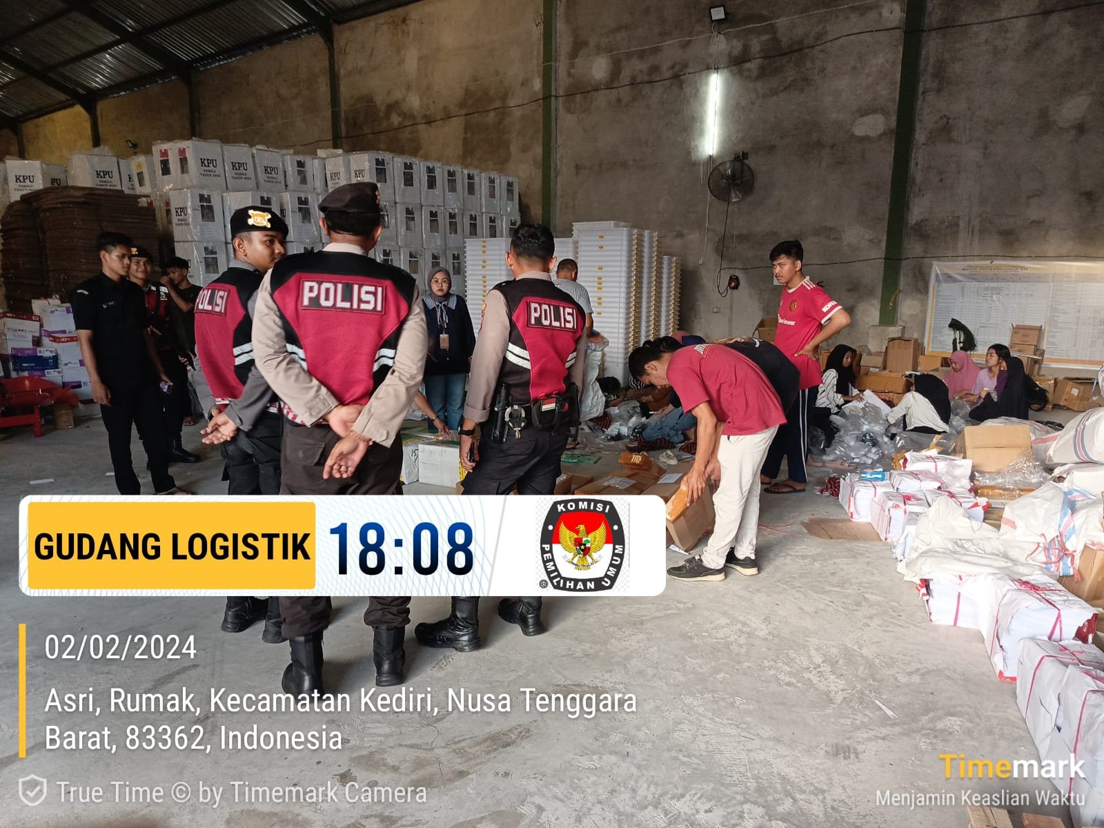Polres Lombok Barat Amankan Logistik Pemilu di Gudang KPU