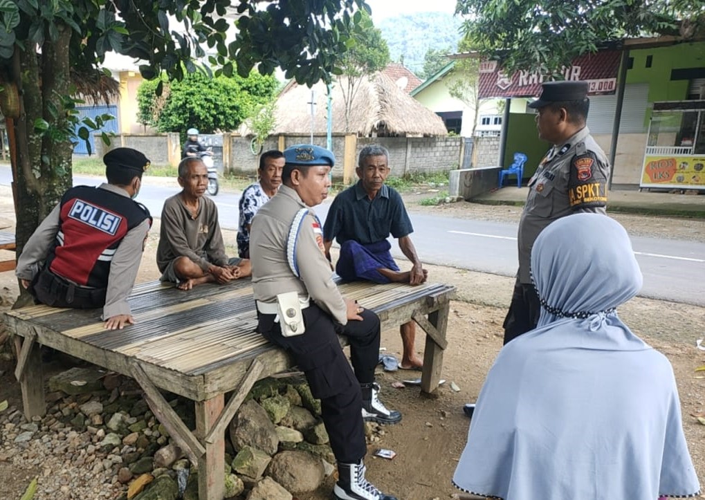 Polsek Sekotong Gelar Patroli Antisipasi Kerawanan Kamtibmas