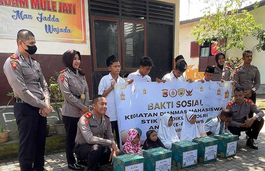 Bakti Sosial Dianmas Mahasiswa STIK Lemdiklat Polri Angkatan ke-81 di Panti Asuhan Asal Adam Mula Jati