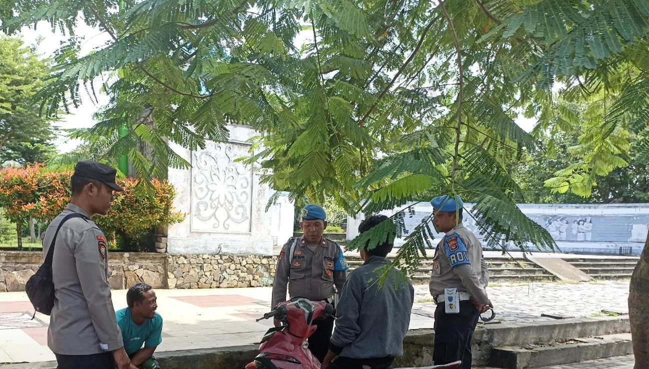 Polsek Gerung Tingkatkan Patroli untuk Cegah Kejahatan dan Pantau Cuaca Ekstrem