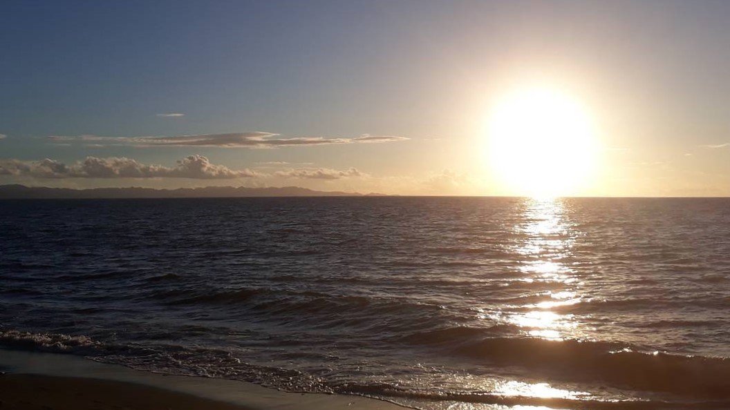 Menjelajahi Pesona Tersembunyi Pantai Gading Lombok