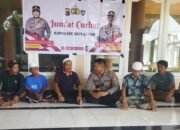 Jumat Curhat Polsek Batulayar: Mempererat Silaturahmi dan Meningkatkan Keamanan di Dusun Puncang Sari