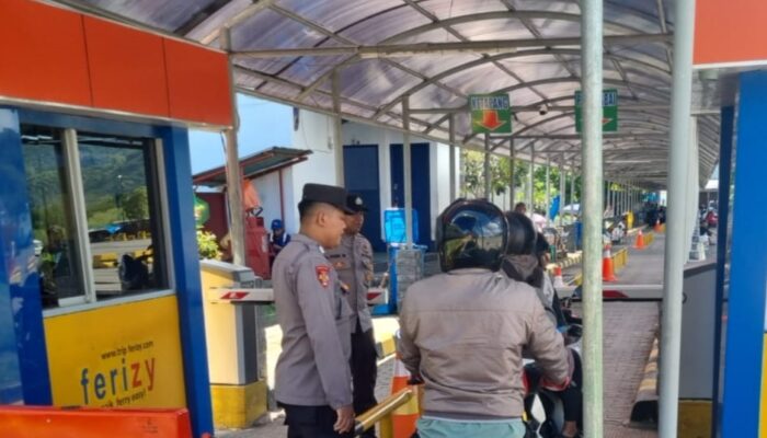 Pengamanan Ketat di Pelabuhan Lembar Berlangsung Lancar, KMP Munic III Bongkar Muatan dengan Aman