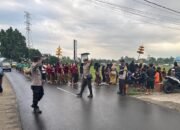 Polsek Kuripan Jaga Kelancaran dan Keamanan Tradisi Nyongkolan di Dusun Perengge Dalam