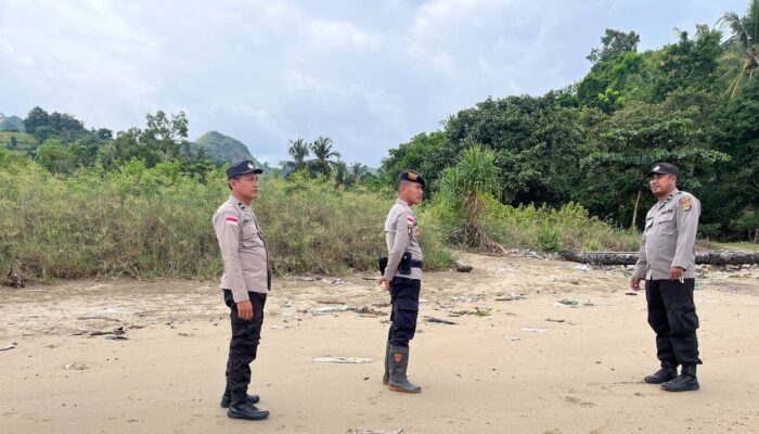 Polsek Sekotong Jaga Keamanan Pulau Sepatang dan Perkuat Silaturahmi dengan Warga