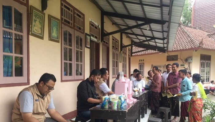 Aksi Donor Darah Peringati Waisak di Vihara Giri Sena, Lombok Barat, Kumpulkan 45 Kantong Darah