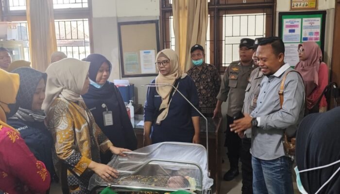 Penemuan Bayi Laki-laki di Lombok Barat: Dinas Sosial dan Sentra Paramitha Memberikan Bantuan