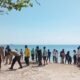 Permabudhi NTB Gelar Aksi Bersih Pantai Elak-Elak Sambut Waisak 2568, Polsek Sekotong Pantau dan Amankan Kegiatan