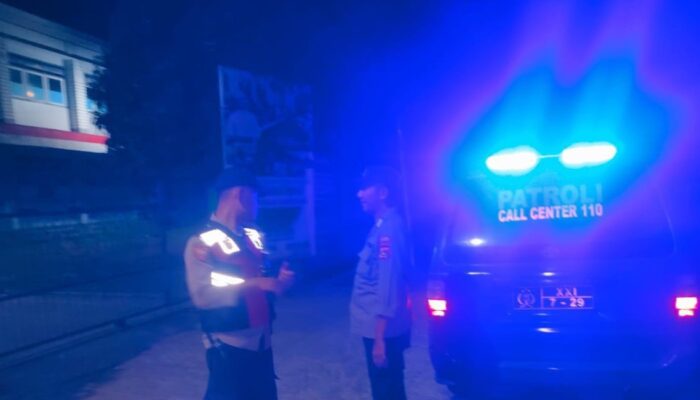 Polsek Kuripan Gelar Patroli Malam untuk Antisipasi Gangguan Kamtibmas