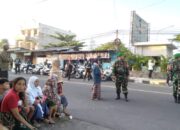 Antusiasme Membara di Jalan Terusan Bung Hatta: Warga NTB Sambut Hangat Presiden Jokowi