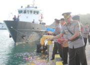 Tabur Bunga di Laut jadi Rangkaian Peringatan Hari Bhayangkara Ke-78 Polda NTB