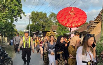 Meriahnya Tradisi Nyongkolan di Lombok Barat