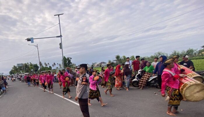 Meriahnya Nyongkolan di Lombok Barat, Polri Jaga Keamanan