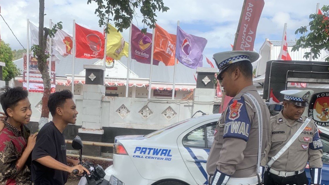 Antisipasi 3C, Polres Lombok Barat Patroli Kantor KPU & Bawaslu