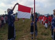 Meriahkan HUT RI, Puluhan Petani Gelar Upacara di Tengah Sawah