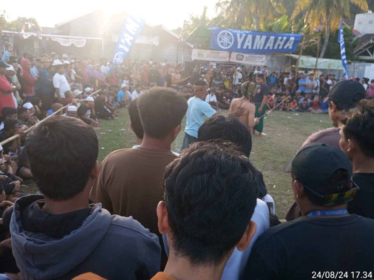 Tradisi Peresean Upaya Lembar Selatan Lestarikan Budaya Sasak