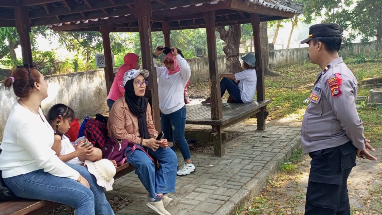 Bersama Masyarakat, Polres Lombok Barat Tingkatkan Keamanan Menjelang Pilkada