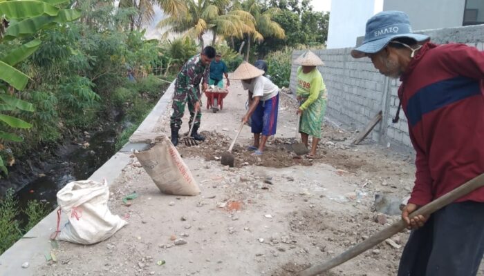 Babinsa dan Warga Pelepok: Perbaiki Jalan Tani Demi Produktivitas Desa