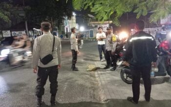 Polsek Gerung Sukses Cegah Kejahatan di Nobar Taman Kota Penas