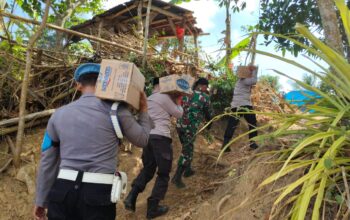 Polsek Lembar Pererat Hubungan dengan Masyarakat Melalui Sambang Duka