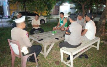 Giat Patroli Dialogis Polsek Kediri Ciptakan Lingkungan Aman di Desa Rumak