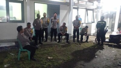 Patroli Dini Hari, Polsek Labuapi Kawal Ketat Kotak Suara Pilkada 2024