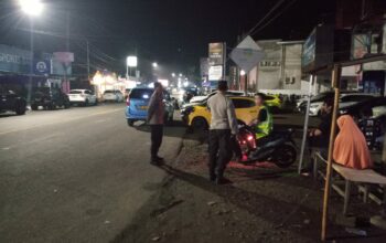 Polsek Batulayar Laksanakan Patroli Malam, Pastikan Keamanan Masyarakat