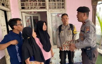 Polsek Kediri NTB Lawan Stunting Program Jumat Berkah Masuki Pekan ke-79