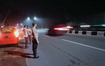 Polsek Labuapi Lakukan Patroli Malam di Jalur By Pass BIL untuk Cegah Kejahatan