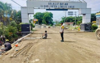 Lancar! Pengalihan Arus di Jalan TGH Lopan Labuapi Sukses Urai Kemacetan