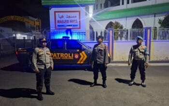 Malam di Gerung Lebih Terjaga Aksi Sigap Polisi Hadir di Tengah Masyarakat