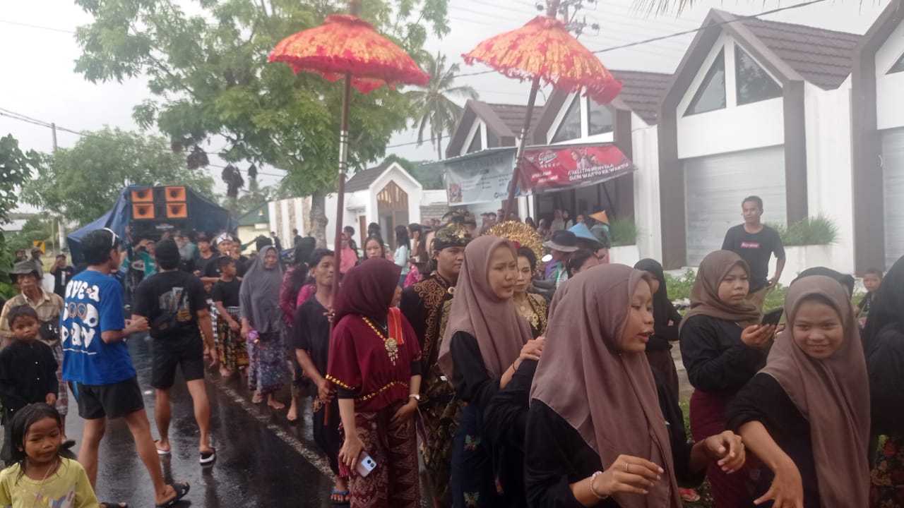 Nyongkolan Aman, Polsek Labuapi Jaga Tradisi Sasak