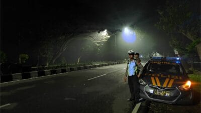 Patroli Dini Hari Polsek Kediri, Jaga Keamanan Bypass dari Begal dan Balap Liar