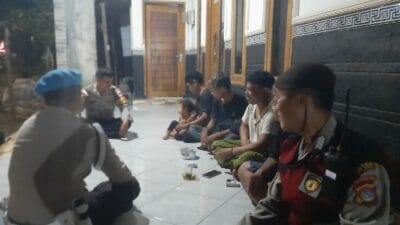 Polisi Sambangi Warga Sekotong, Jalin Silaturahmi Jaga Keamanan