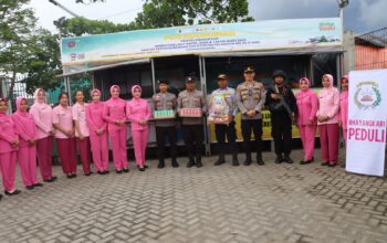 Kapolres Bima Kota Beri Bingkisan untuk Personel Pos Pam dan Posyan Ops Lilin Rinjani 2024