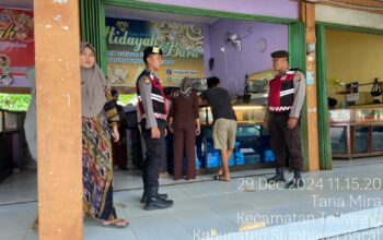 Jamin Rasa Aman, Unit Patroli Sat Samapta Polres Sumbawa Barat Sasar Pusat Perbelanjaan Pasar Tana Mira