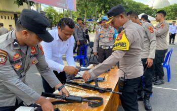 Bid Propam Polda NTB Laksanakan Pemeriksaan Penggunaan Senpi di Polres Loteng.