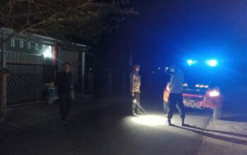 Patroli Fajar Humanis Polres Loteng Cegah Aksi Kriminalitas Pada Malam Hari.