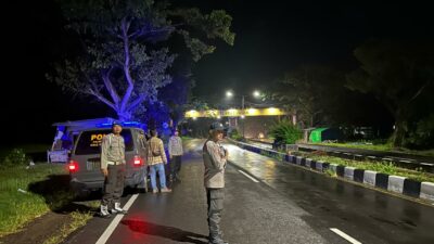 Gelar Patroli Malam, Polsek Kuripan Cegah Kejahatan di Bypass