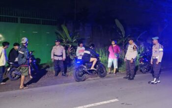 Sinergi Polisi dan Warga, Batulayar Terus Jaga Kondisi Kamtibmas