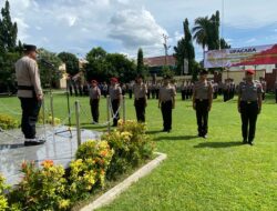Kapolres Bima Kota Pimpin Upacara Kenaikan Pangkat Personel Polres Bima Kota dan Yon C Sat Brimobda Polda NTB